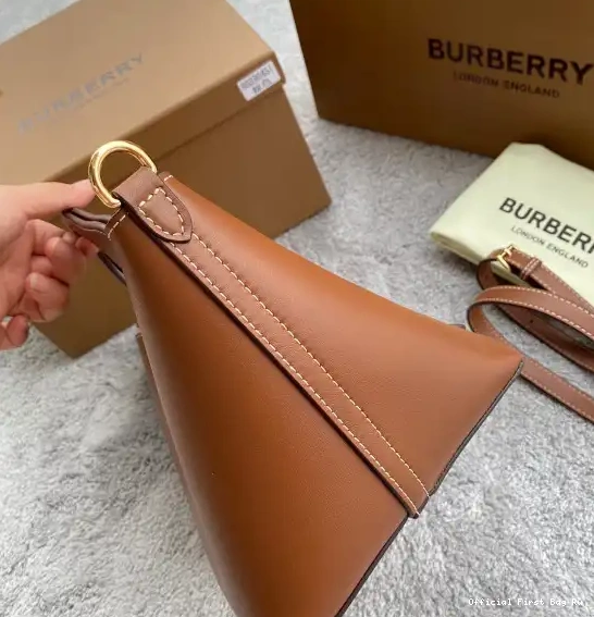 Official First Bag Ru BURBERRY Tote Pocket 0506